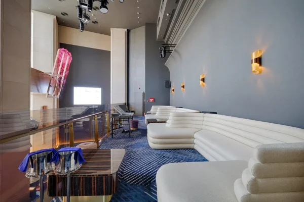 Top Class Design U Shape Design Velvet Upholstery 4 Seat Banquet Booth Seating Coffee Table and Chair Set