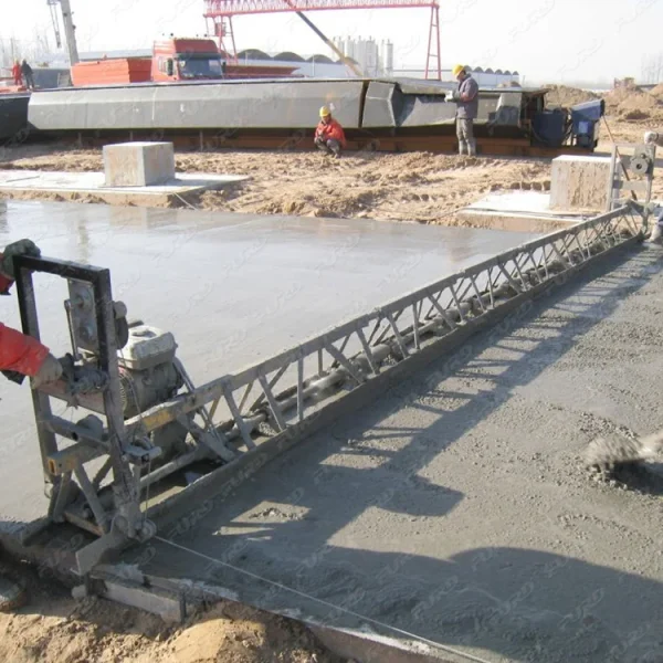 High Efficiency  8-11m Surface Bridge Construction Machinery Work New Type Engine Electric Motor Truss Screed Concrete Machine