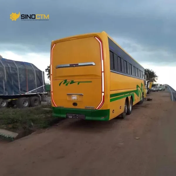 China Brand New Tourist Bus Luxury Bus 50-70seats coach Bus for Sale