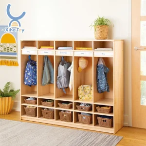 Montessori Preschool Furniture Kindergarten Wooden Clothes Storage Cubbies & Lockers Nursery Classroom Layout Daycare Furniture Montessori Preschool Furniture Kindergarten Wooden Clothes Storage Cubbies & Lockers Nursery Classroom Layout Daycare Furniture