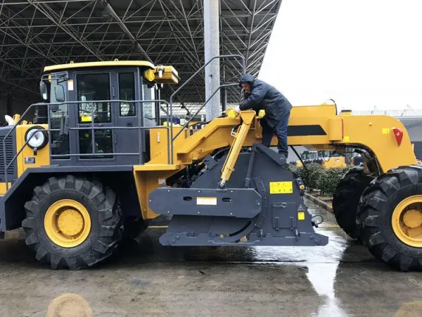 Cost-effective New Road Construction Machinery 25TON XLZ250 With 450mm Max Milling Depth on Sale