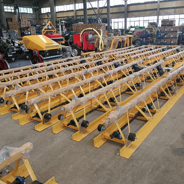 High Efficiency  8-11m Surface Bridge Construction Machinery Work New Type Engine Electric Motor Truss Screed Concrete Machine