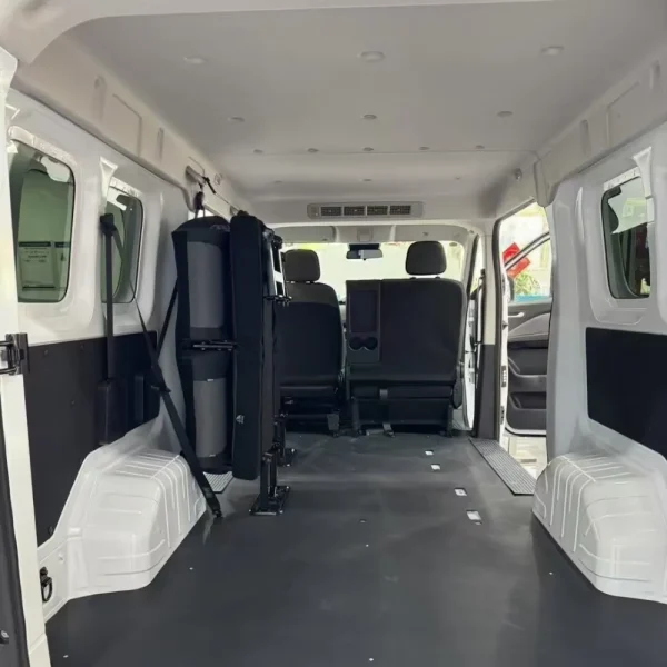 Dongfeng DFSK Ruichi SERES EC75 Factory Price New Energy Vehicle 5-Door 6-Seater Passenger Transport Van 334KM Range Electric EV