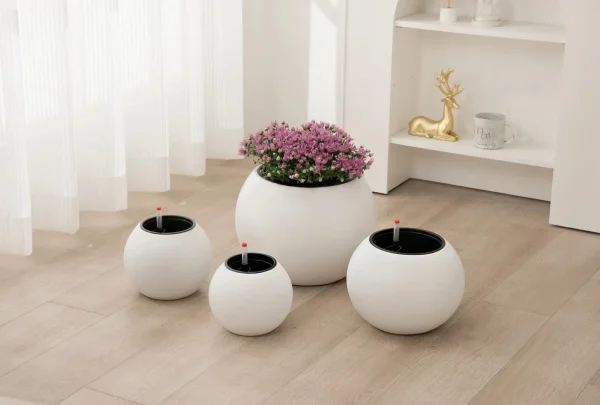 High Quality Miniature Succulent Plastic Self-Watering Planter Set Modern Automatic for Home Outdoor Use Comes Small Boxes