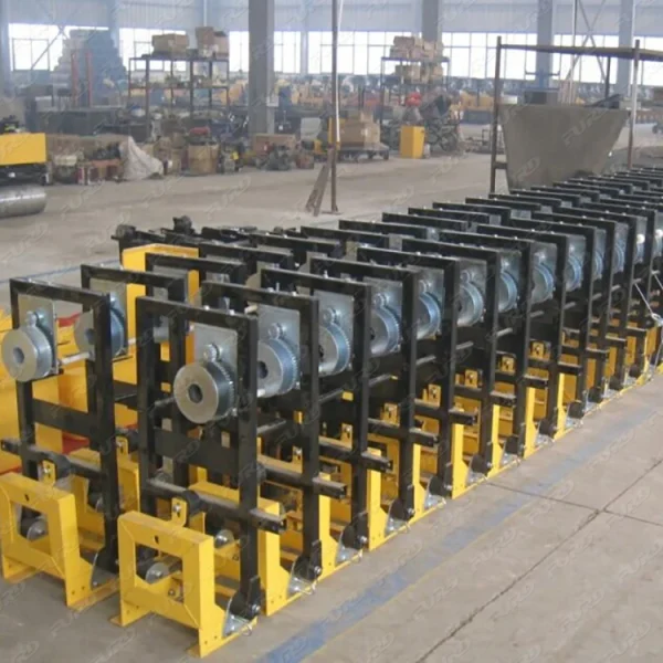 High Efficiency  8-11m Surface Bridge Construction Machinery Work New Type Engine Electric Motor Truss Screed Concrete Machine