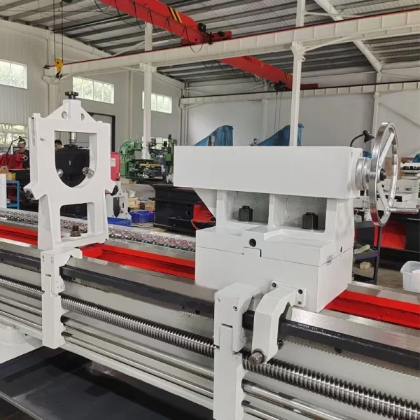 Chinese Heavy-Duty Horizontal Lathe Machine Manual with Digital Features 220V Manual Lathe Manufacturing Machine