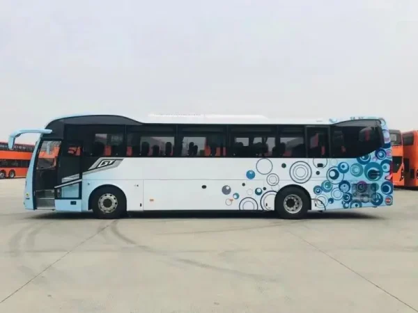 High Quality 12m Diesel Automatic Coach Bus 50-60 Seats Manually Operated Passenger Bus Chinese Manufacturer Brand New Condition