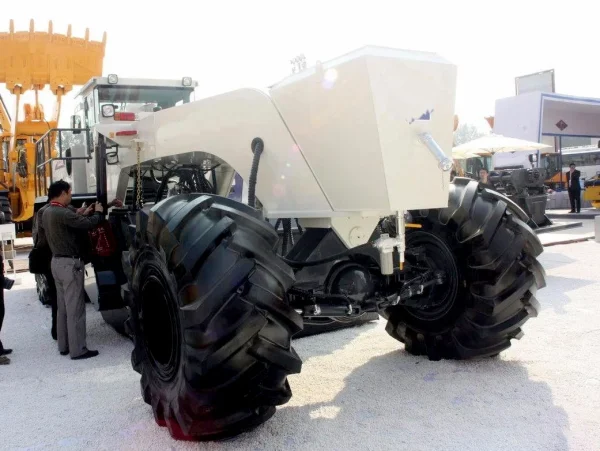 Cost-effective New Road Construction Machinery 25TON XLZ250 With 450mm Max Milling Depth on Sale