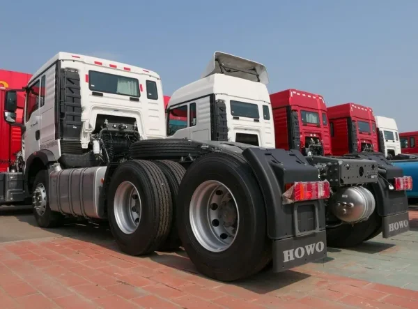 Hot Sale SINOTRUCK HOWO TX 6X4 430HP TRACTOR TRUCK