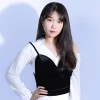 Collagen Skin Care Set Sulfate-free Anti-aging Hydration and Retinol & Bosein Beauty Products for Women Wholesale Skin Care Set