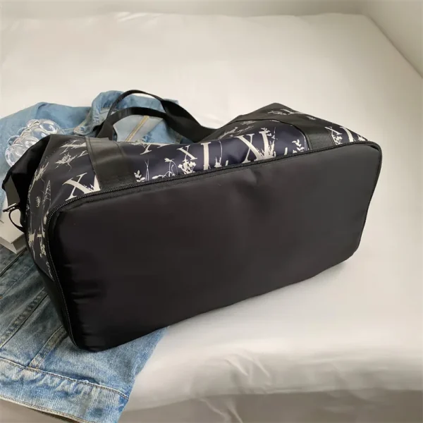 Large Capacity Yoga Fitness Luggage Bag Large Capacity Luxury Travel Storage Training Bag Portable Travel Bag Large Capacity Yoga Fitness Luggage Bag Large Capacity Luxury Travel Storage Training Bag Portable Travel Bag