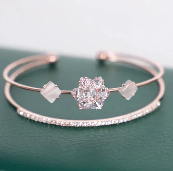 Fashion Crystal Design Women Watch Bracelet Watch Set Female Jewelry Set Fashion Creative Quartz Watch Lady's Gift