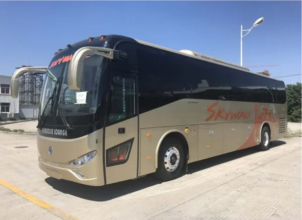 Cheap Price BRAND NEW 12 Meter Diesel RHD Euro-3 Luxury Coach Bus in Stock