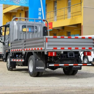 Howo 6X4 Factory Low Price Sale New 20 Ton Flatbed Truck Hydraulic Winch for Heavy Equipment Hauling Diesel Fuel Right Van