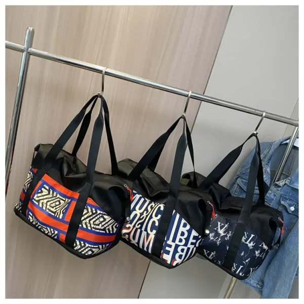 Large Capacity Yoga Fitness Luggage Bag Large Capacity Luxury Travel Storage Training Bag Portable Travel Bag Large Capacity Yoga Fitness Luggage Bag Large Capacity Luxury Travel Storage Training Bag Portable Travel Bag