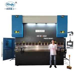 250T/3200 Standard Industrial Semi Automatic Press Machine Rbqlty Press Brake 250T/3200 Standard Industrial Semi Automatic Press Machine Rbqlty Press Brake