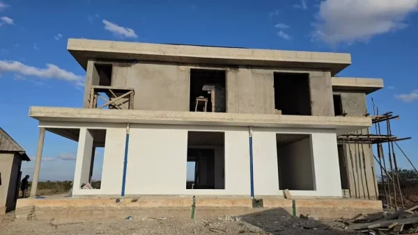 ROGENILAN Custom Designed Sunrooms and Glasshouses Double Tempered Glass Aluminium Sloped Sunrooms