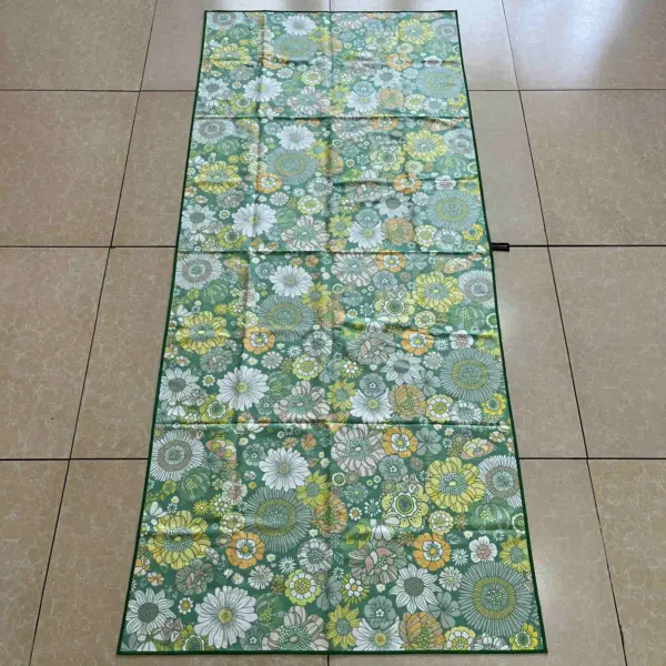 Best Selling Beach Towel Customized Popular Sand Free OEM Logo Printed Microfiber Beach Towels