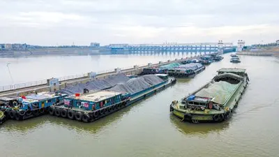 China Manufacture Self-unloading Cargo Barge Vessel River Sand Transportation Ship Bulk Carrier Ship for Sale