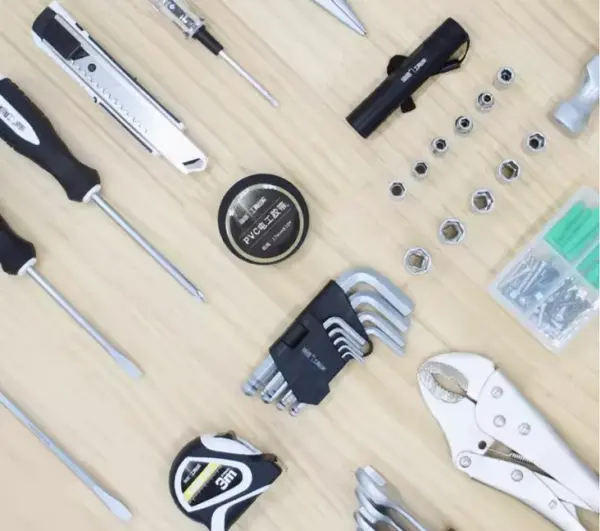 24pcs Mini Multi-Hand Popular Professional Tool Set for Automobile Repair Including Wrenches Sockets Digging Tools Cr-V Box 24pcs Mini Multi-Hand Popular Professional Tool Set for Automobile Repair Including Wrenches Sockets Digging Tools Cr-V Box