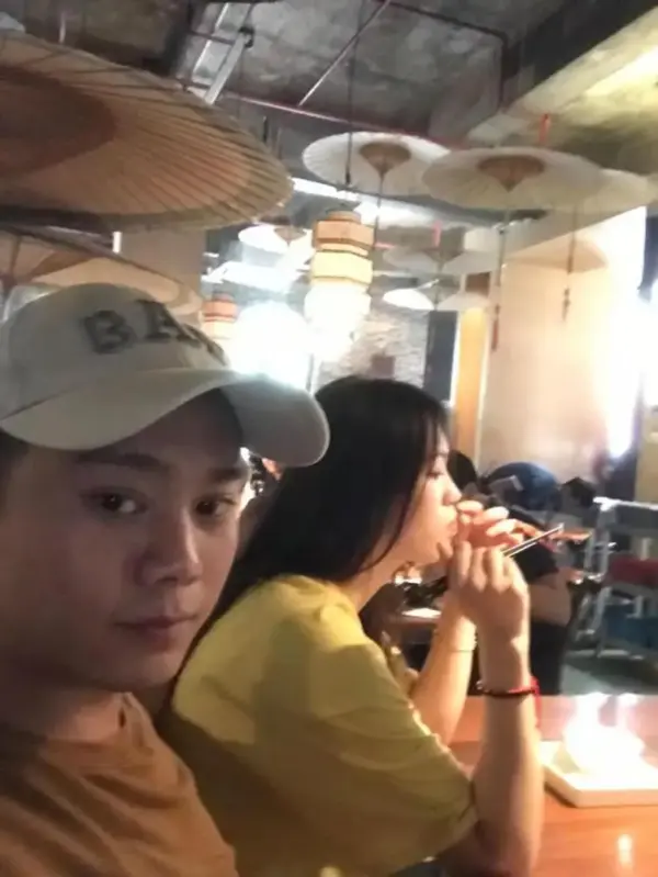 Wholesale Price New Trend Unisex Sneakers for Men Women High Quality Patent Leather Genuine Leather Winter Shoes for Couples