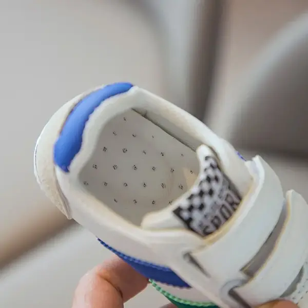 Hot Selling Kids Shoes for Boys Girls Running Tennis Children's Sneakers Lightweight Breathable Fashion Casual Shoes